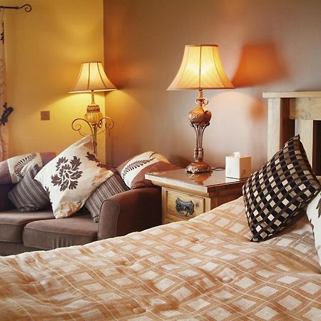 The Blue Bell Inn Weaverthorpe Eksteriør bilde