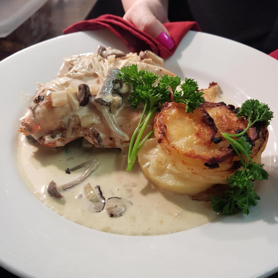 The Blue Bell Inn Weaverthorpe Eksteriør bilde