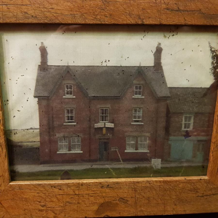 The Blue Bell Inn Weaverthorpe Eksteriør bilde