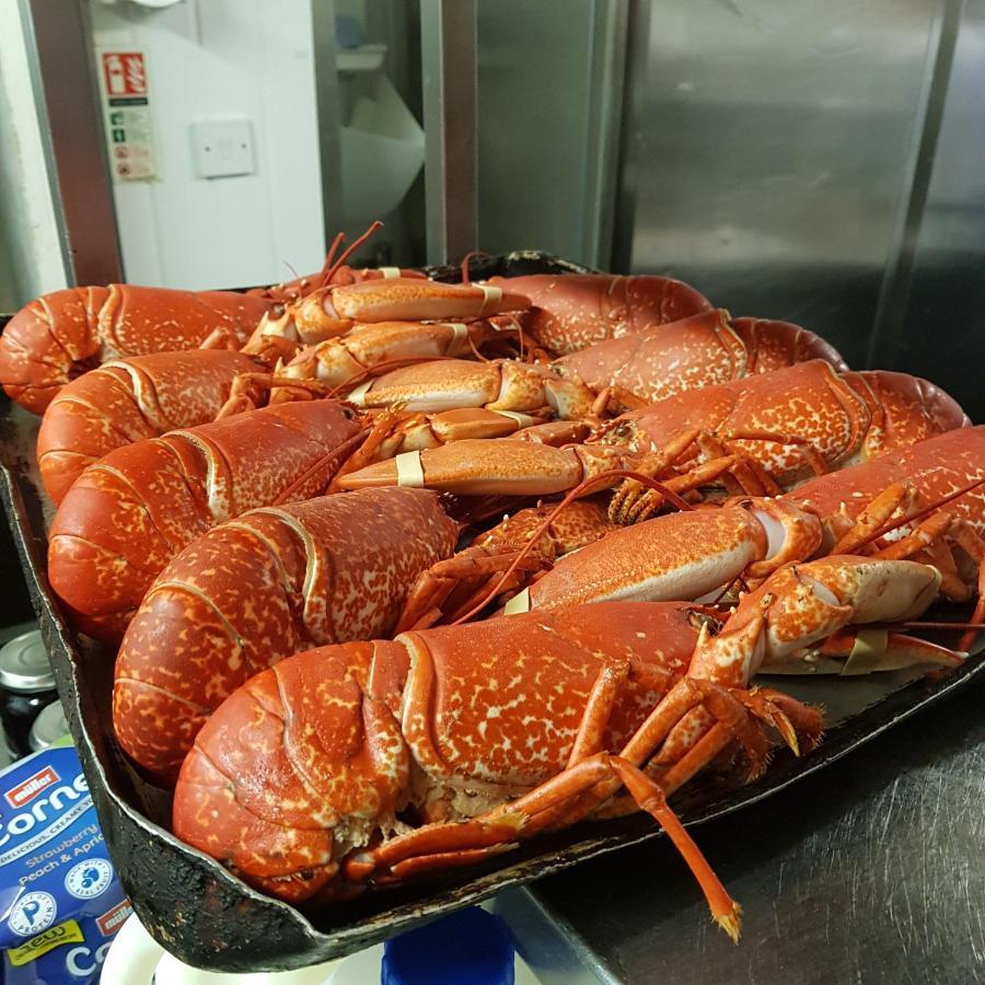 The Blue Bell Inn Weaverthorpe Eksteriør bilde